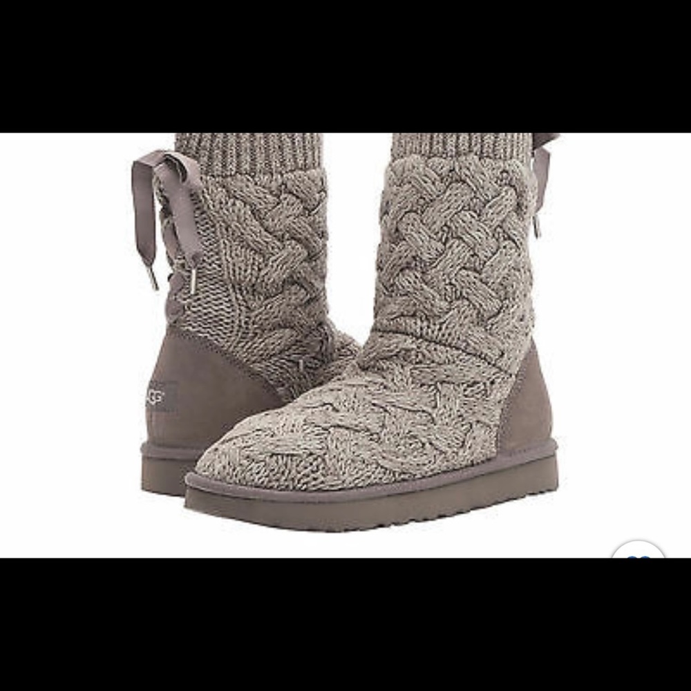 Ugg w/ Isla boots
